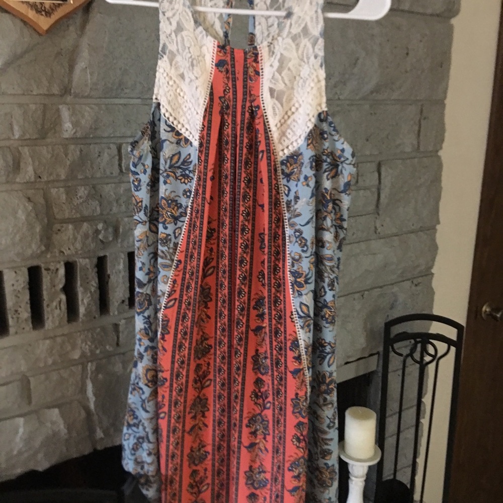 Women’s dress
